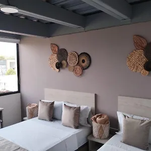 Med Llanogrande Hotel